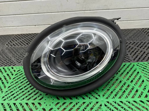 light front side right Mini One - Cooper F56 F55 LCI BLACK 5A01962