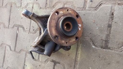 Правый передний руль citroen c3 1.4hdi 05r hb