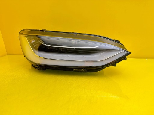 feu droit avant Tesla Model X Full Led 1034319-00-E
