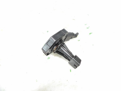 Sensor Schalter Niveauregelung oil 2.0TDI VW PASSAT B7 03C907660G