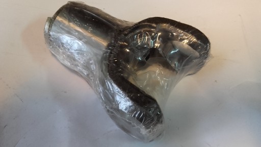 9R8716 - CAT CATERPILLAR 428B ФЛАНЕЦ ПОЛУОСИ ZEW LUBLIN