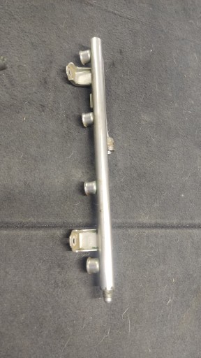 Rampe injection Audi A4 B6 B7 1.8T 06B133317af