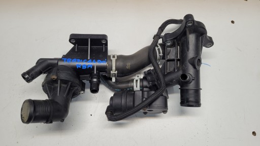 110600686R 110615482R - КОРПУС ТЕРМОСТАТА ШЛАНГ RENAULT TRAFIC 1.6 DCI R9M