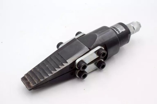 КЛИНОВЫЙ РАЗРЕЗАТЕЛЬ MOMENTO TL07