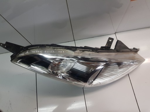 SUZUKI SWIFT V far desna prednji dio prednja UK desni volan