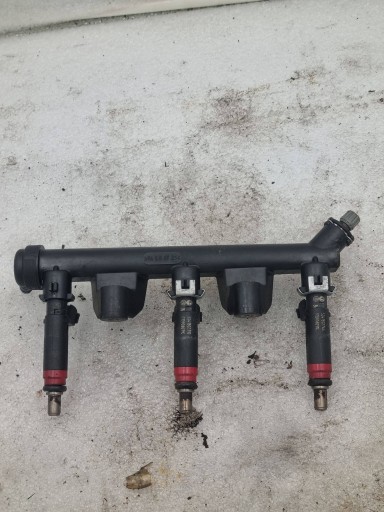 Rampe injection Injecteurs Volkswagen Fox 1.2 6V 03D133319F 03D906031C
