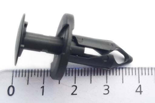 Клипсы для накладок и обшивки кузова Land Rover и Range Rover