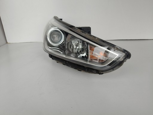 light right REFLEKTOR HYUNDAI I30 III 17- Z DOSWIETLENIEM