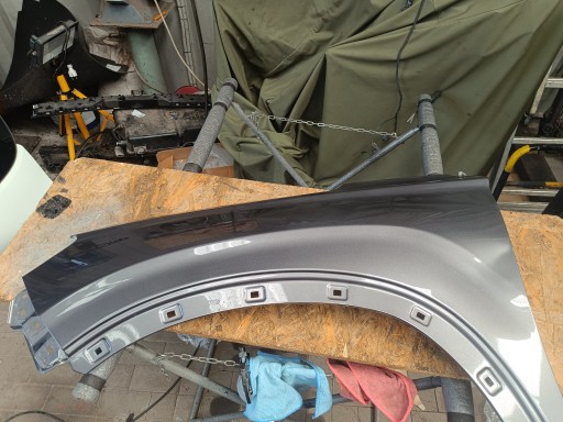 Hyundai santa fe iv - ліве переднє крило сіре