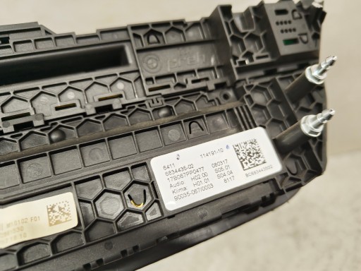BMW 5 G30 comandi clima 6834435