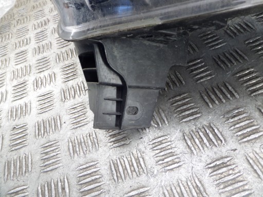 light left REFLEKTOR left RENAULT KADJAR 260609984R