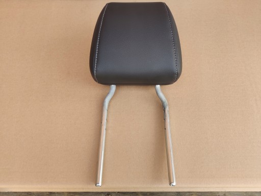 Ford Focus mk3 1.6 Titanium подголовник передняя кожа