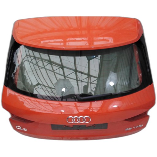 Audi q3 83a стекло задней двери багажника