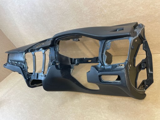 dashboard instrument panel cockpit upholstery VOLVO XC60 II 2017- HEAD UP ANGLIK UK 31
