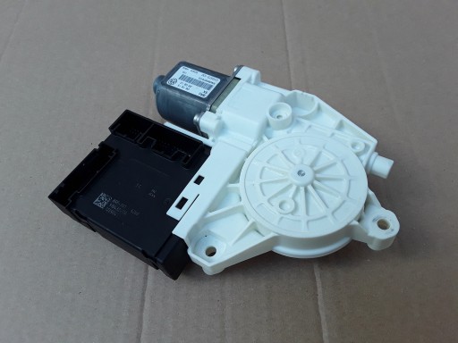 91966929196692 - Электродвигатель стеклоподъемника передний левый vw tiguan 5n0959701g 3c0959793c европа 2012