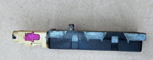 antenna amplifier VW TOURAN 1T 1T0035577Q connecting spoiler 6Q0035576H OE EU