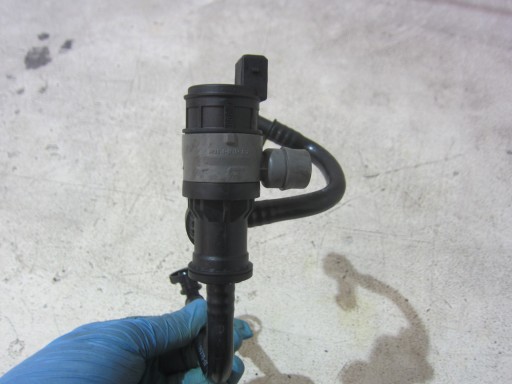 BMW X5 E70 F15 F10 F25 F01 N55 Sensor ODPOWIETRZANIA tank 2366609 7636156