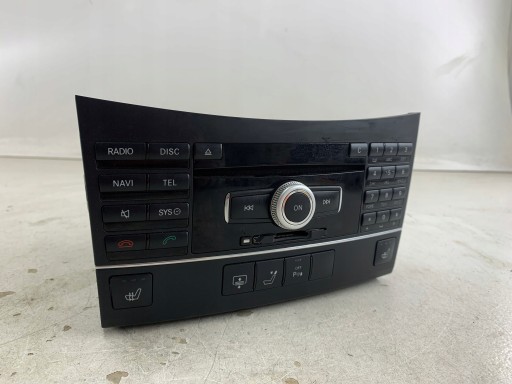 MERCEDES W212 RADIO CD navigation NAVI A2129008304