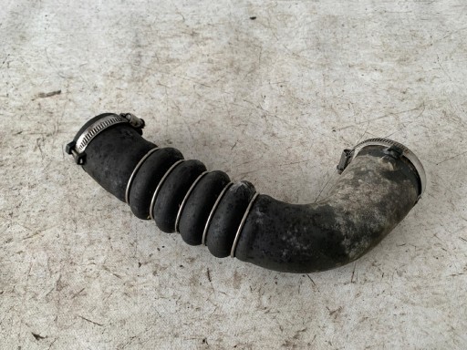 # trouba intercoolera TDI AUDI A6 C6 4F0145738F