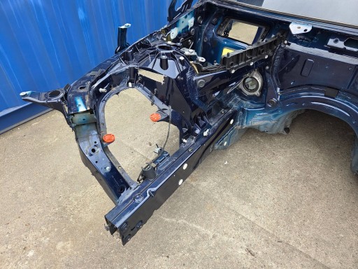 BMW X4 G02 quarter front right