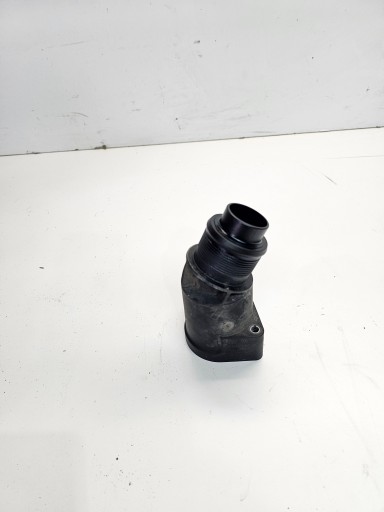 trouba TURBO intercoolera AUDI A4 B9 A5 2.0 TDI 04L131111T