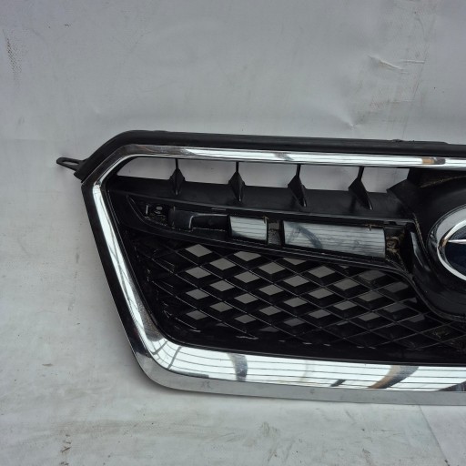 SUBARU XV 11-> grill grille radiator 91122FJ020
