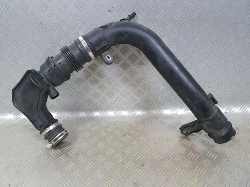 CV61-6C784-AG - ТРУБОПРОВОД ИНТЕРКУЛЕРА FORD FIESTA MK8 1.0