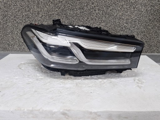 light right BMW 5 G30 G31 LIFT FULL LED Adaptive LED