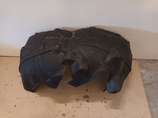 1492616-00-B - задня права колісна арка TESLA модель Y задня права