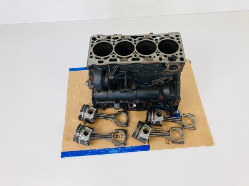 OCTAVIA III 2.0 TDI DCY BLOK crank pistons connecting rods