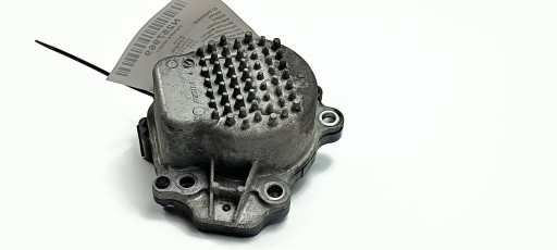 water pump 1.8 HYBRID TOYOTA COROLLA E21
