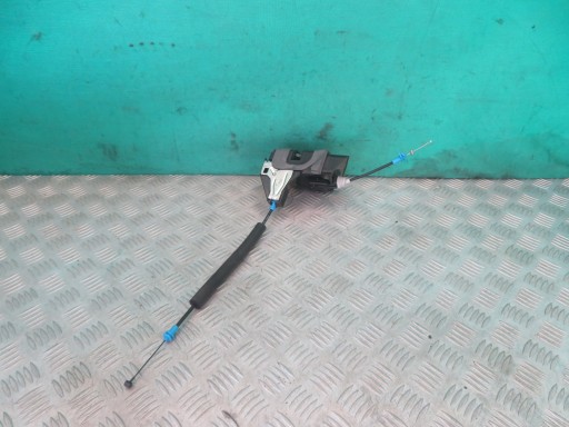 lock door left rear part RANGR ROVER