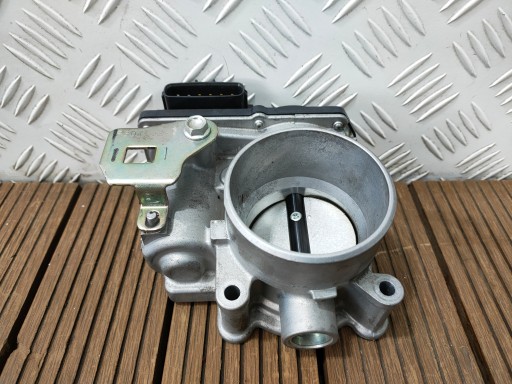 MAZDA CX-5 II KF 6 GJ GL 17-21 2.0B Drosselklappenstellmotor PE0113640B garantie OE