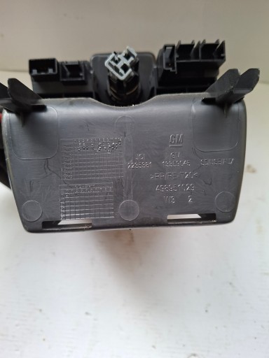 adapter card reader ZAPALNICZKA OPEL ASTRA IV J 13360041 13359045