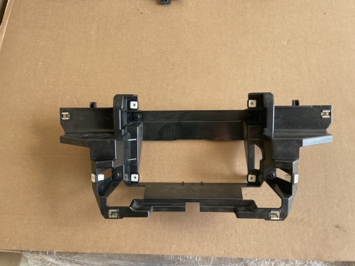 Рамка крепление радио SPRINTER 910 907 A9108270600