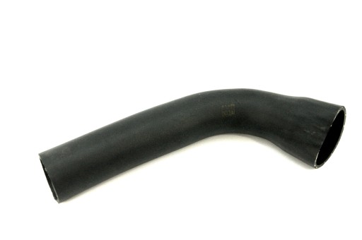 ТРУБА ИНТЕРКУЛЕРА RENAULT LAGUNA III 144607746R