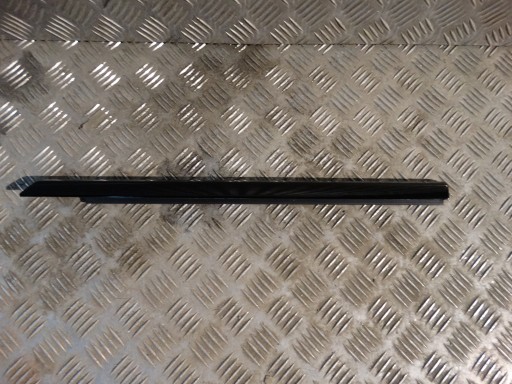IDEAL rail USZCZELNIAJACA rear right MERCEDES 1