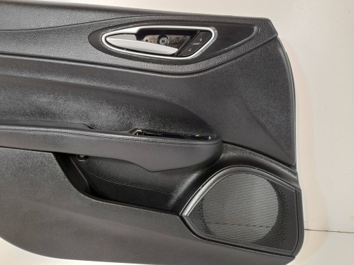 Alfa Romeo Giulia side front left JC3078270 (ET213)