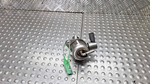 feed pump 04E127025D VW GOLF VII LEON III A3 8V YETI PASSAT B9 1.4 TSI