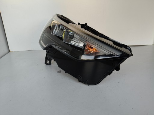 light right REFLEKTOR AUDI Q3 II 83A 18- FULL LED