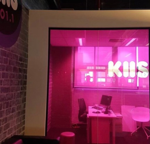 Цветная прозрачная пленка HEXIS 123 см x 100 см