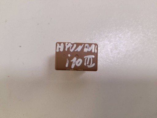 Kia Niro Hyundai relay 952302P030 (P337)