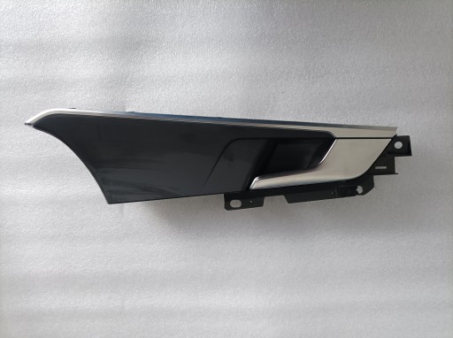 8W0867410 8W0959522 - AUDI A4 B9 внутренняя панель правая передняя