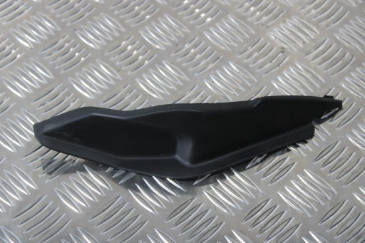 spoiler under the window right CITROEN C4 III 3