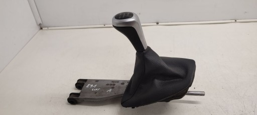kulysa řadicí páka změny převodů BMW E90 E91 LIFT