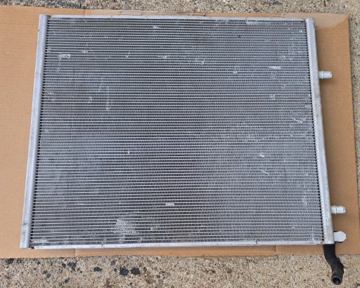 Land Rover Range Rover Sport L461 M8E28K230AA water cooler