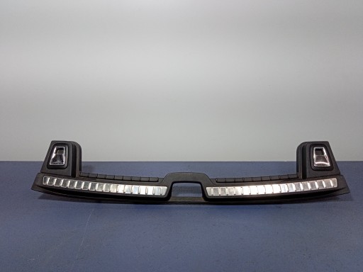 Volvo V90 II накладка порога багажника 31426115