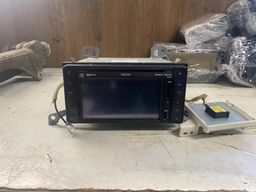 86113-60V860, 86860-20040 - TOYOTA VERSO AVENSIS T27 радио Нави 86113-60V860
