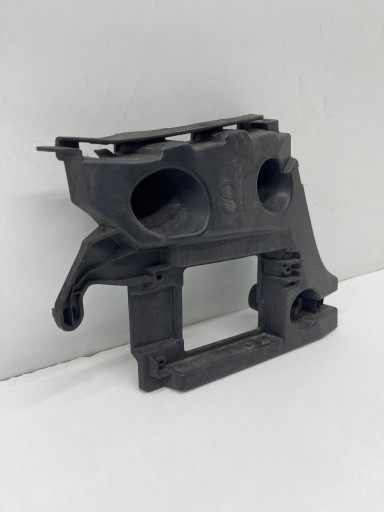 AUDI A6 C7 sedan uchywt holder support prowadnica of a bumper left rear part