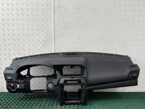 MERCEDES E-KLASA W207 09-16 dashboard instrument panel console A2076800087 EUROPA